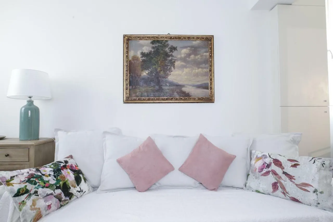 Charming And Cosy Apartment Bologna Italy