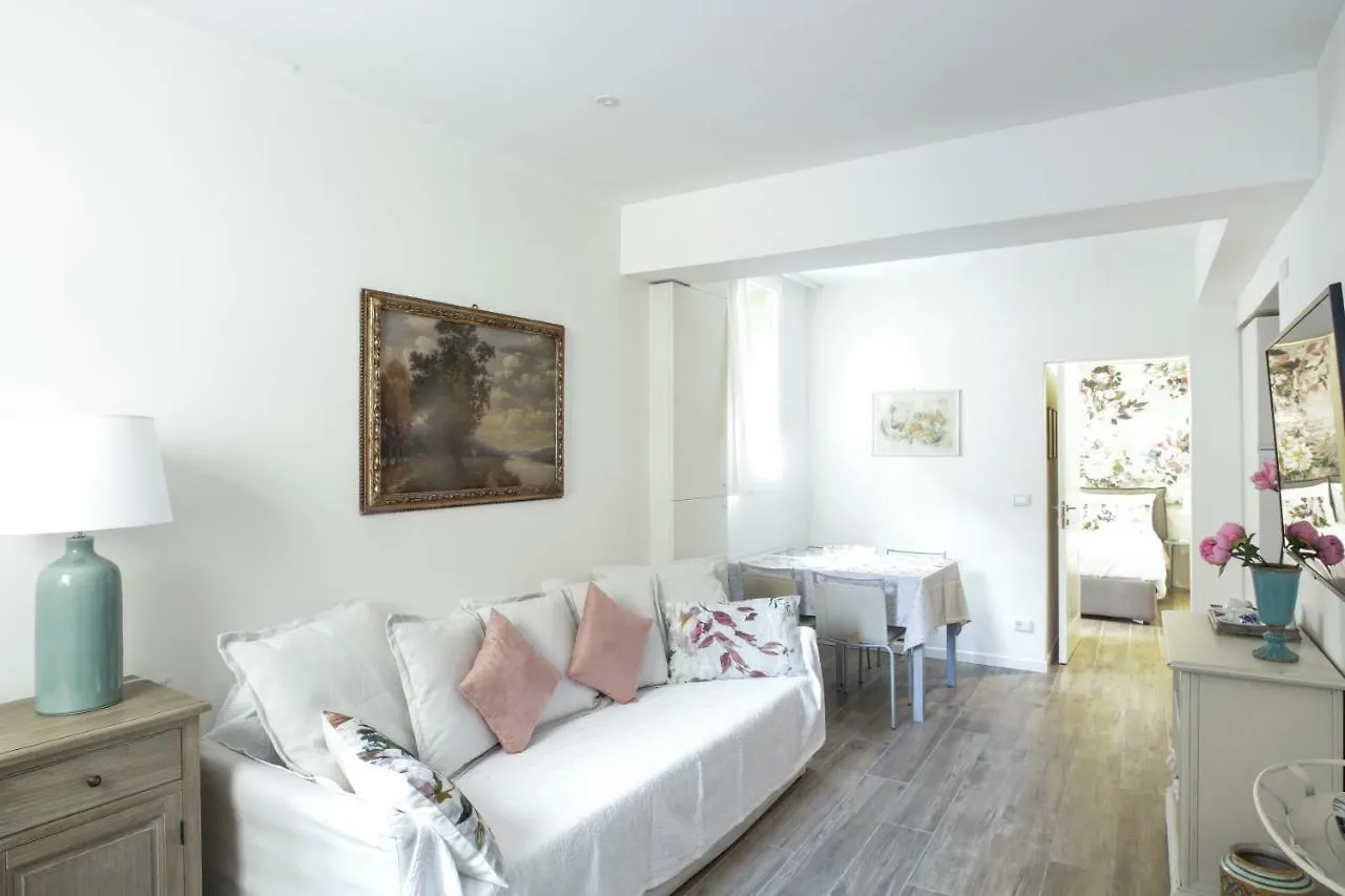 Charming And Cosy Apartment Bologna Italy